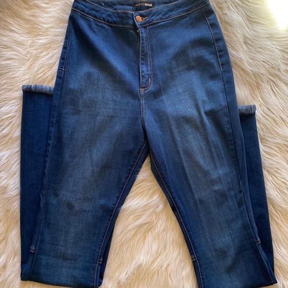 NEW 💙 Fashion nova Flare Bootcut Jeans - Picture 4 of 7